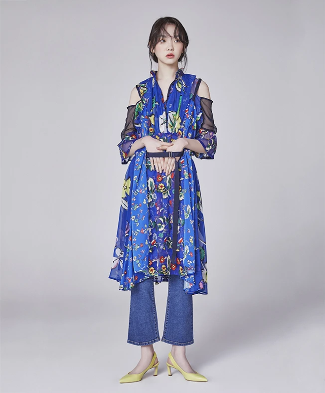 Singles — Fashion 사진 03
