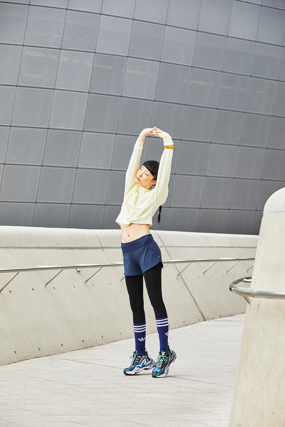 Singles — Fashion 사진 07