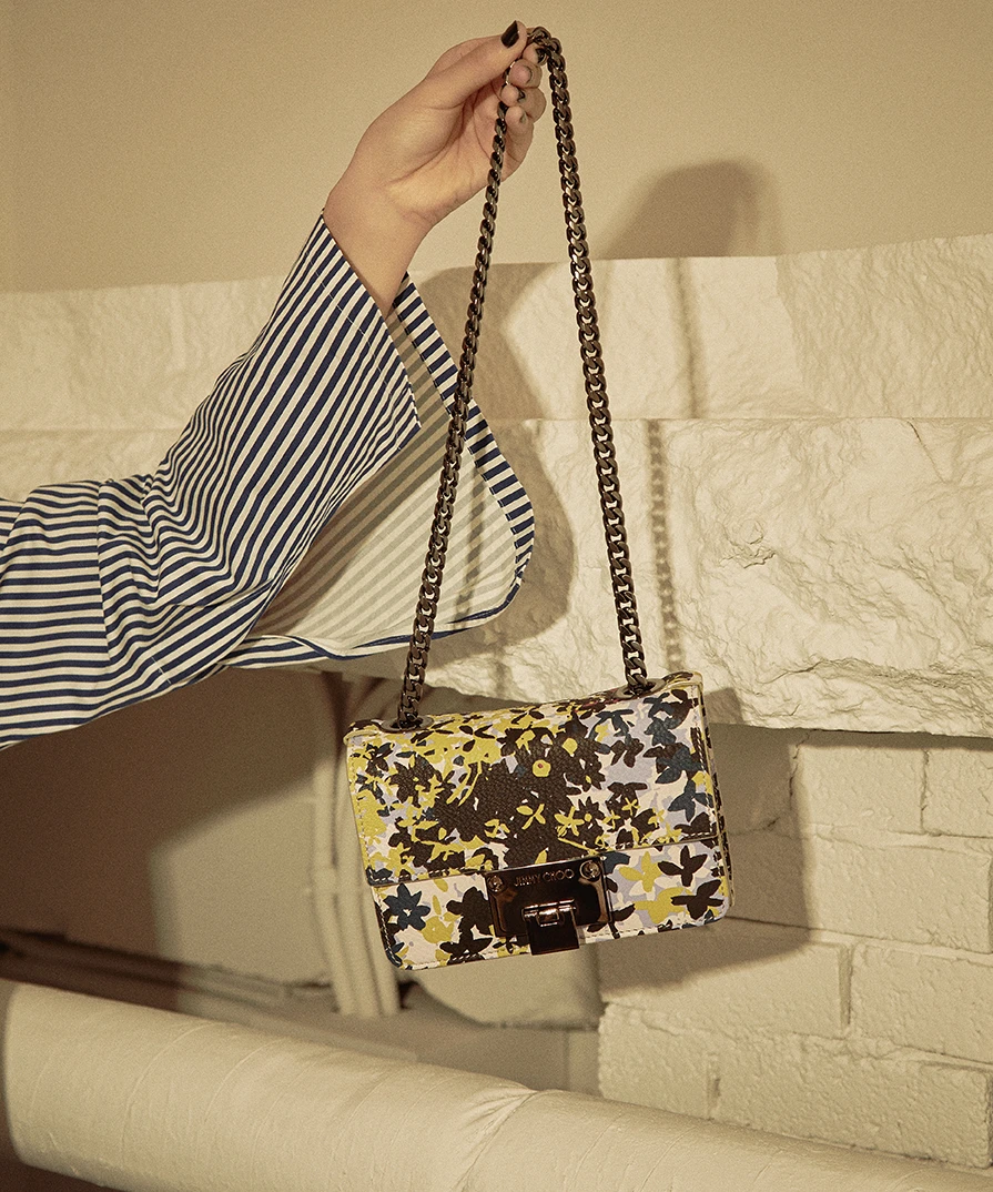 Singles — Fashion 사진 05