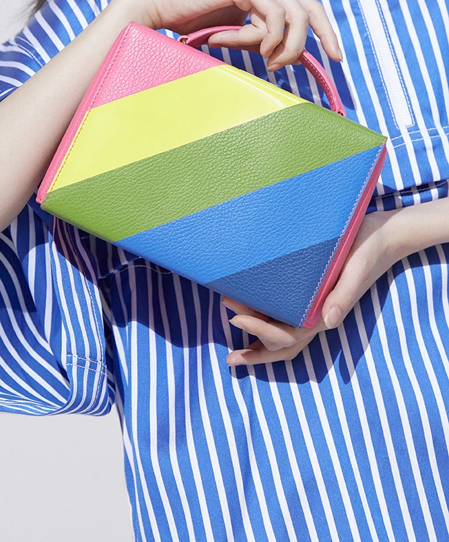 Singles — Fashion 사진 03
