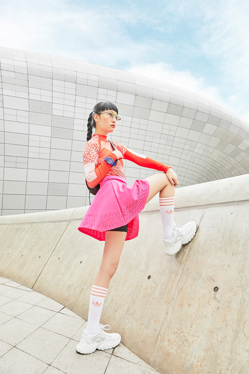 Singles — Fashion 사진 02