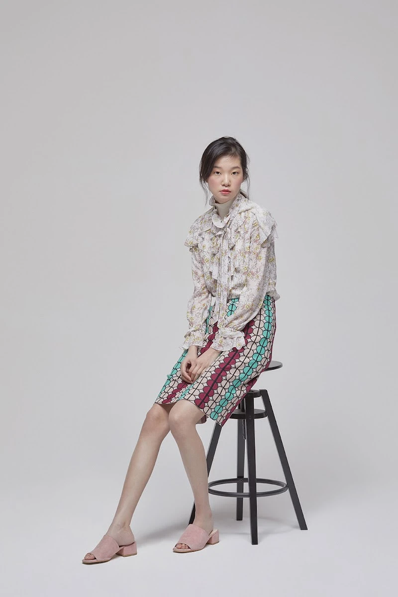 Singles — Fashion 사진 12