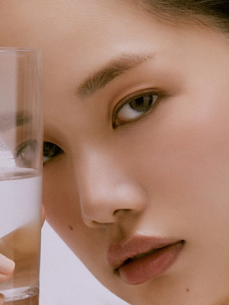 Singles — Beauty 사진 04
