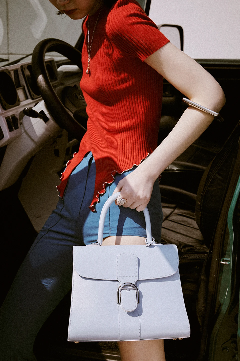 Singles — Fashion 사진 02