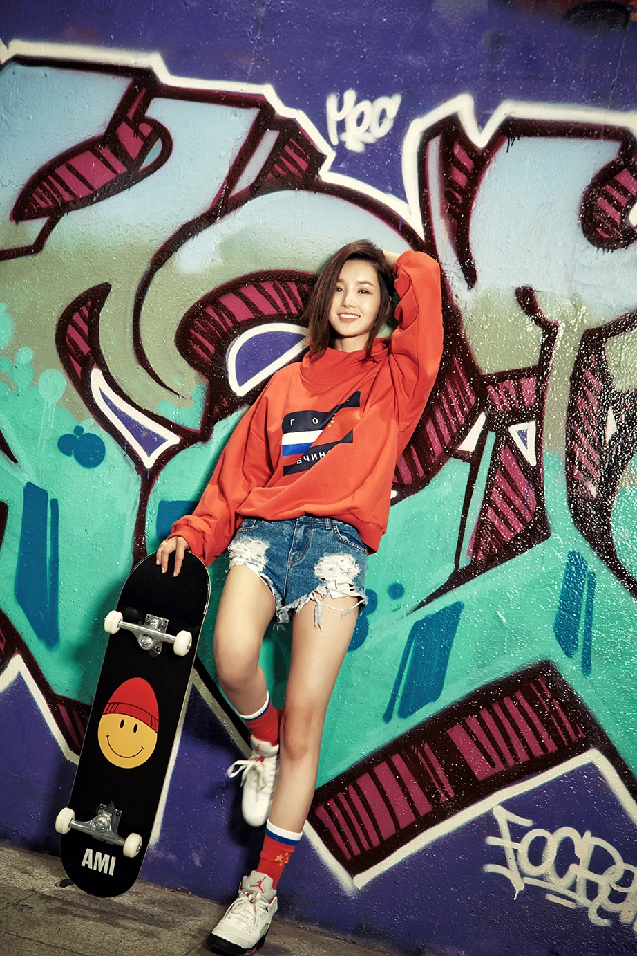 Singles — Fashion 사진 07