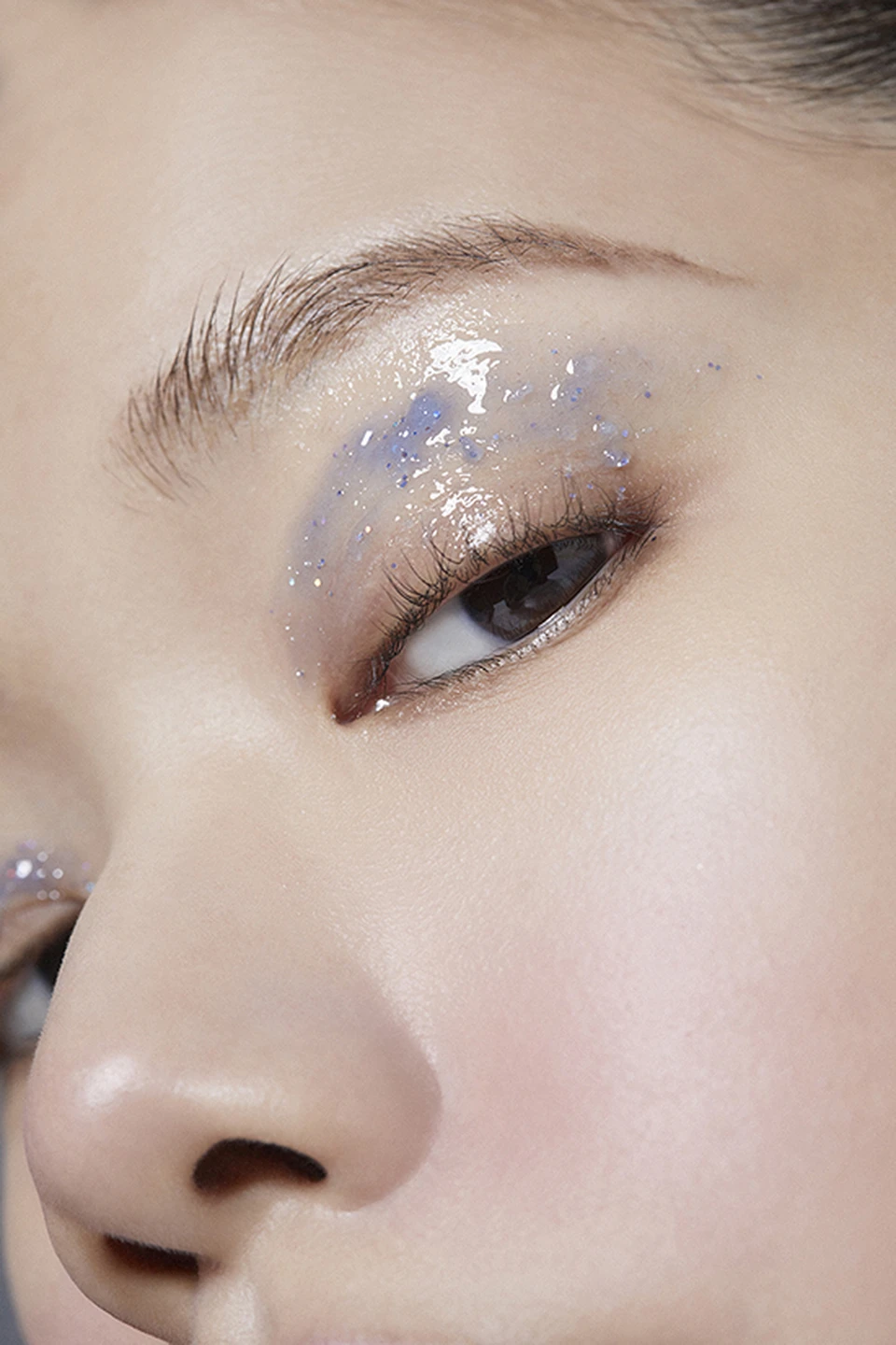 Singles — Beauty 사진 02