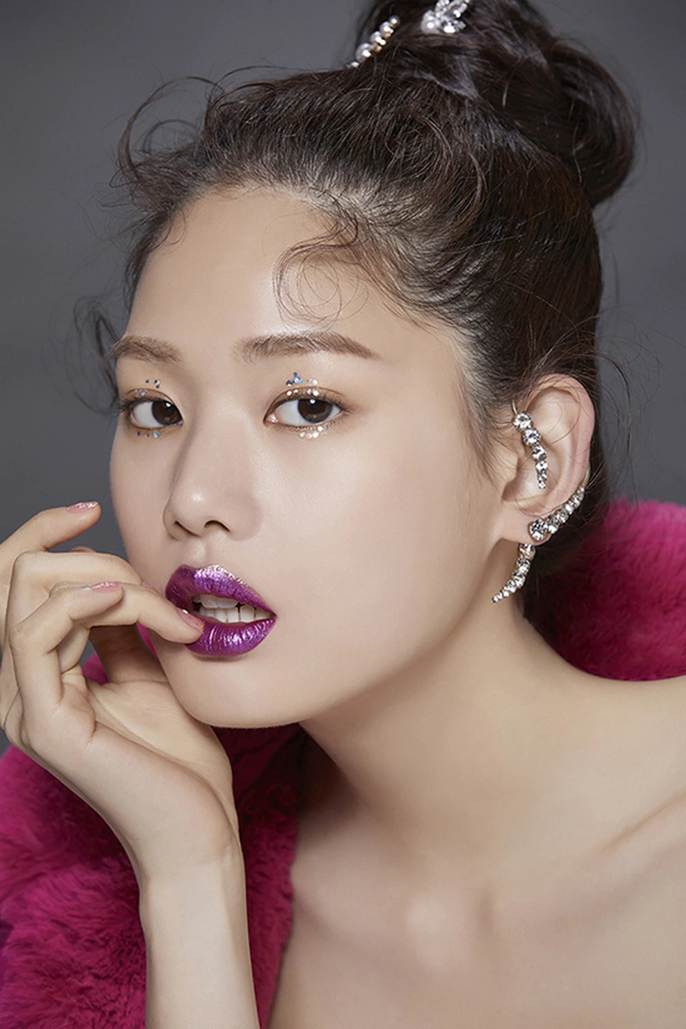 Singles — Beauty 사진 09