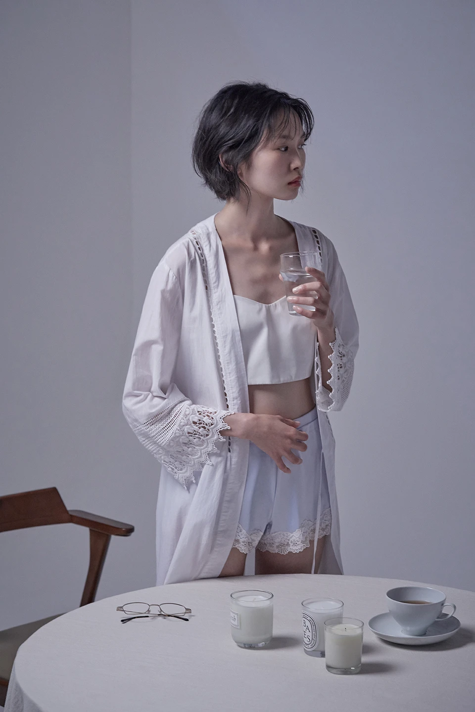 Singles — Beauty 사진 01