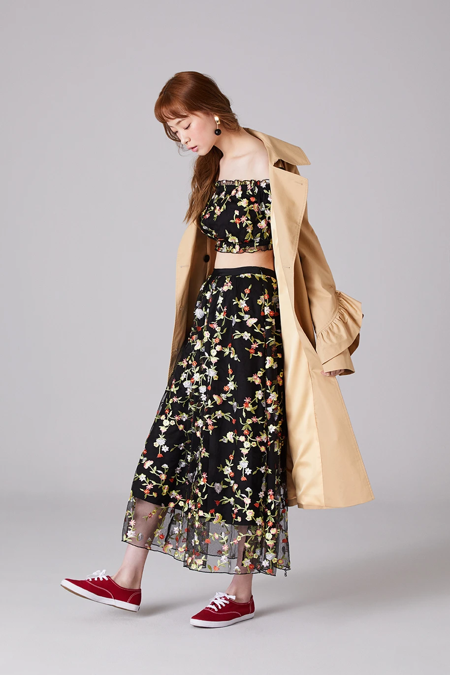 Singles — Fashion 사진 07