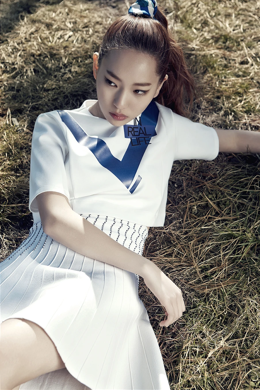 Singles — Fashion 사진 06