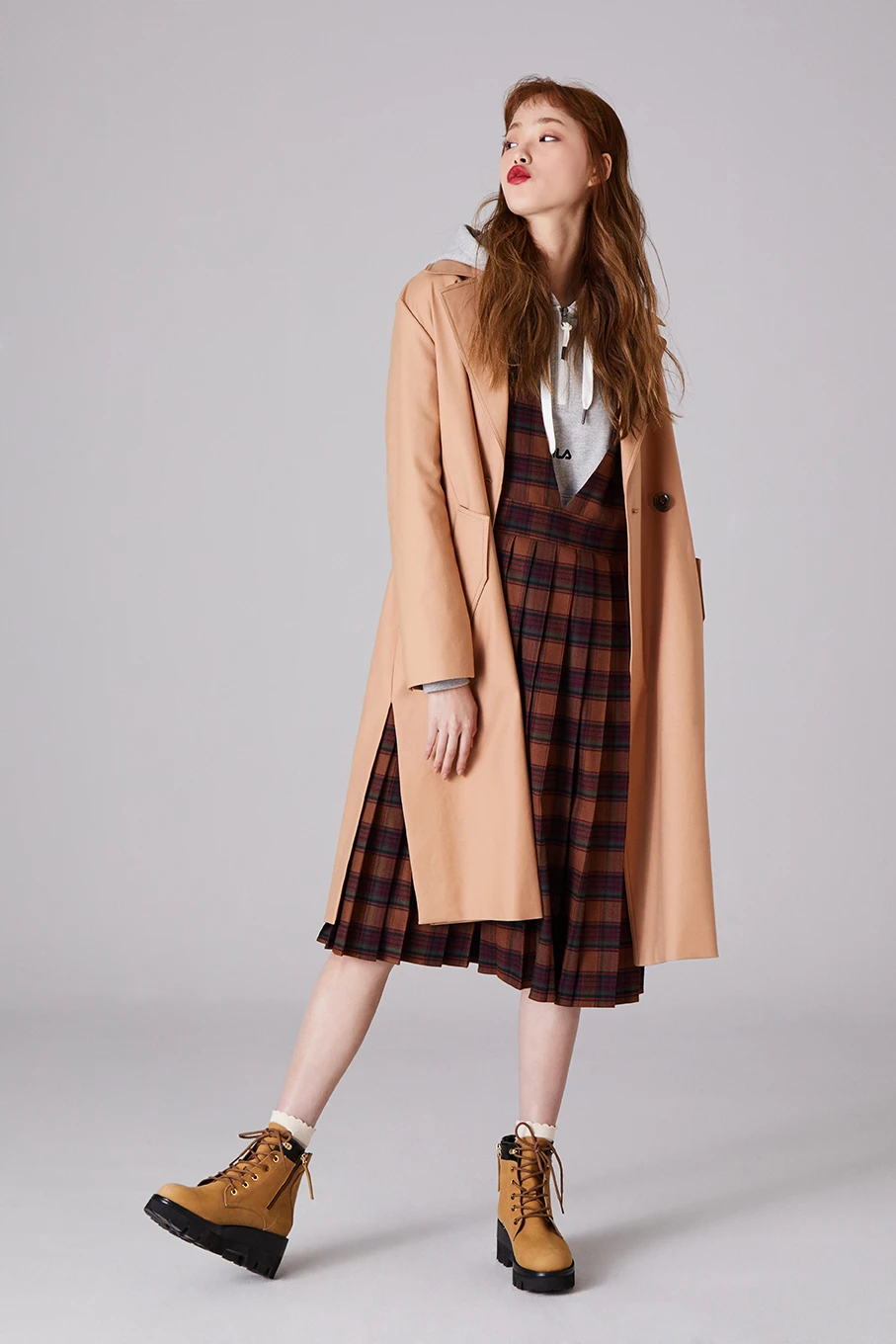 Singles — Fashion 사진 04