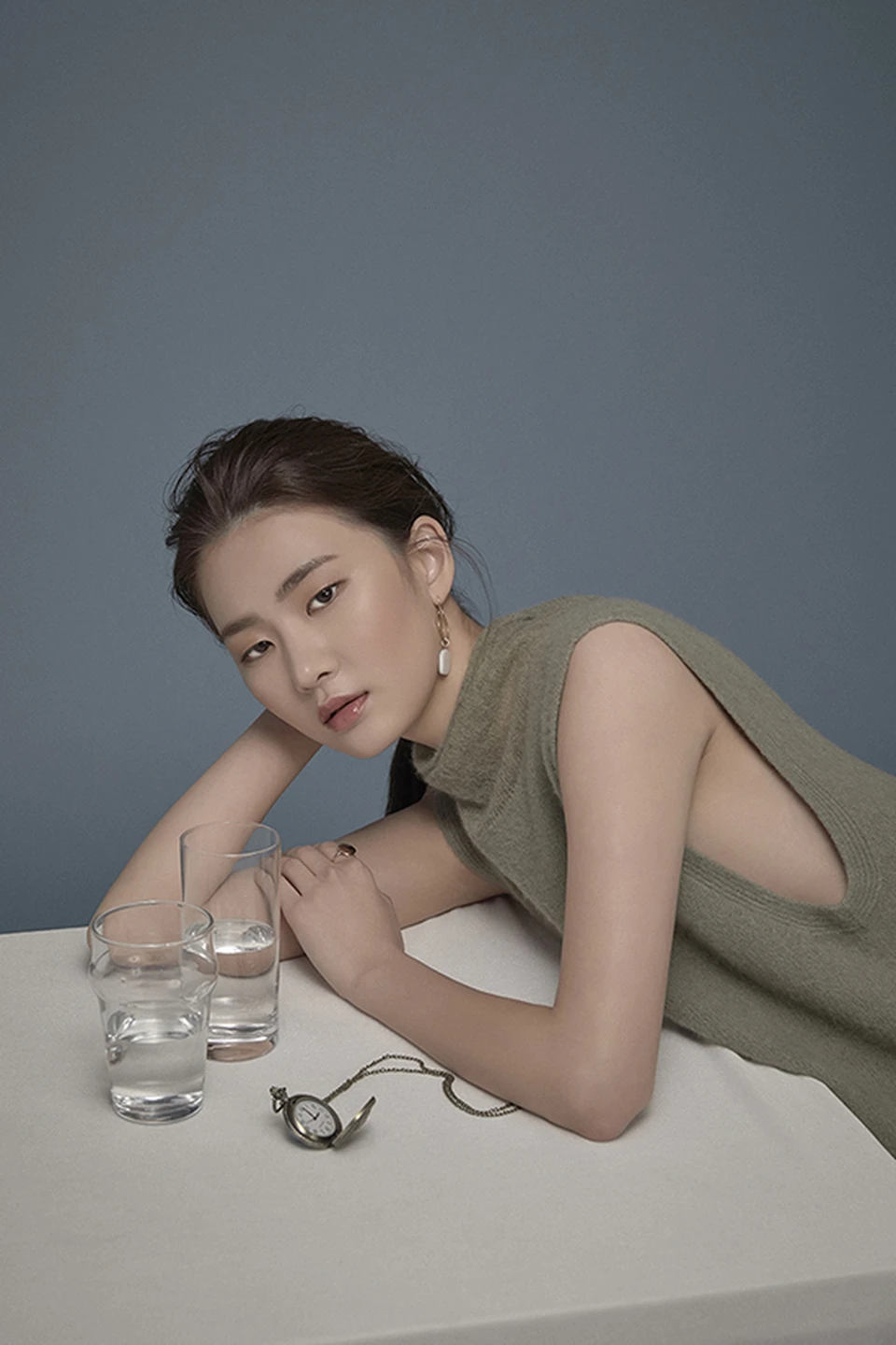 Singles — Beauty 사진 03