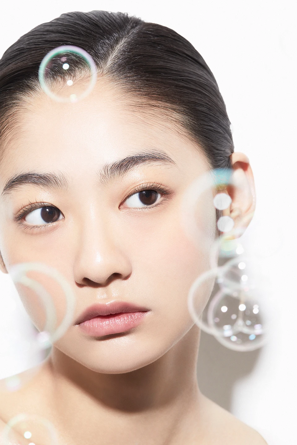 Singles — Beauty 사진 01