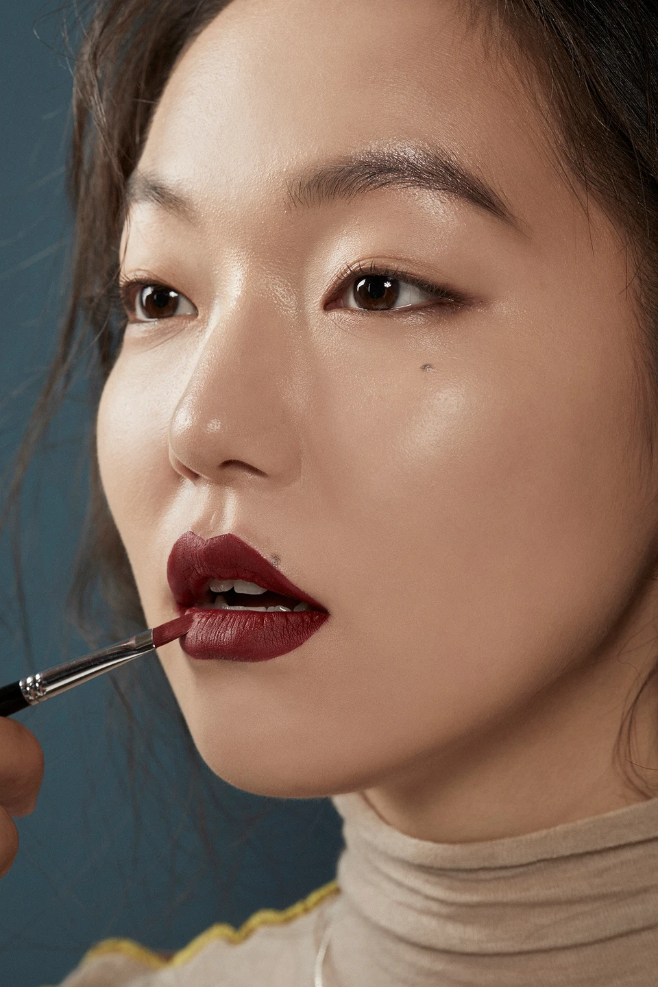 Singles — Beauty 사진 05