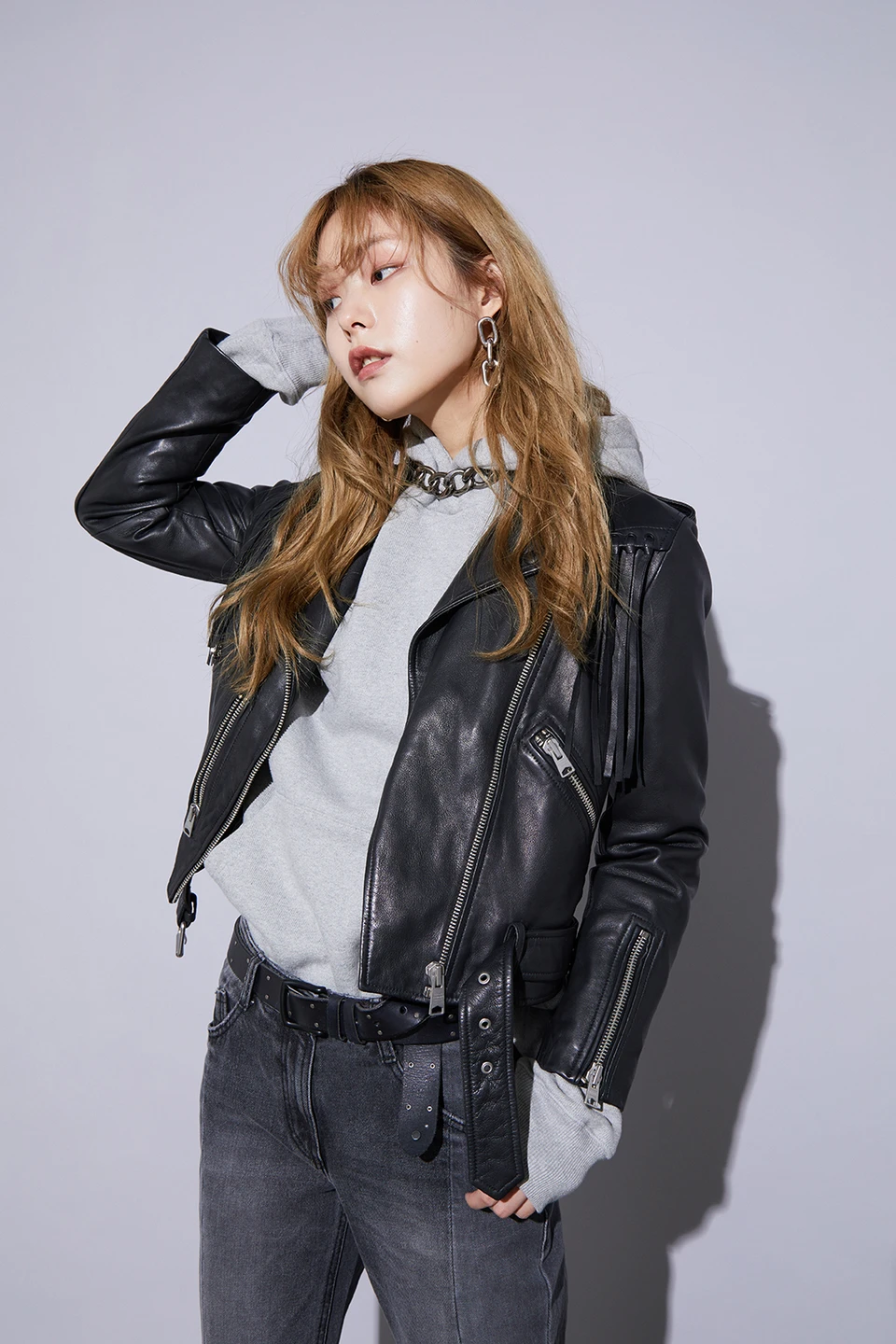 Singles — Fashion 사진 05