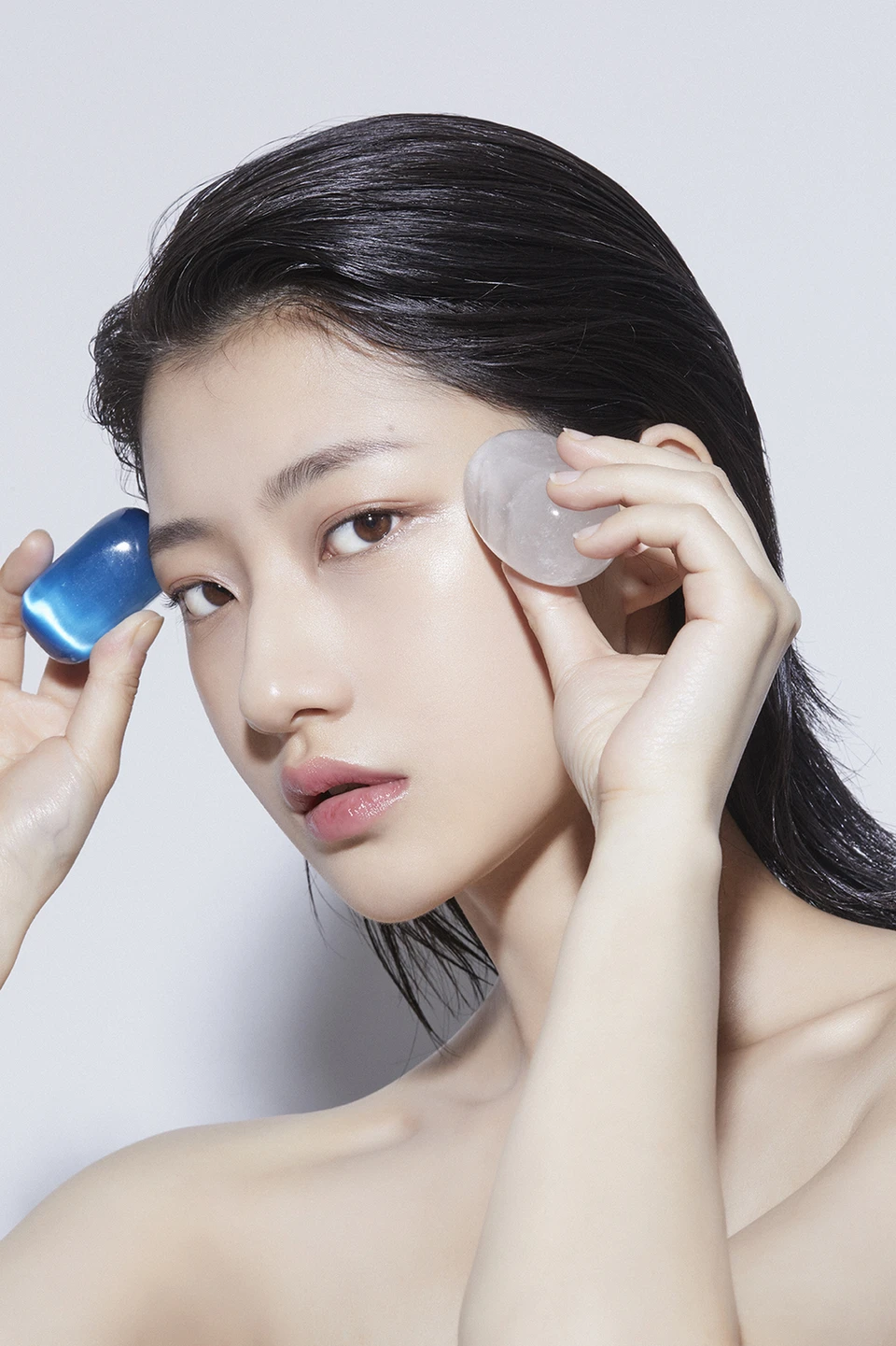 Singles — Beauty 사진 02