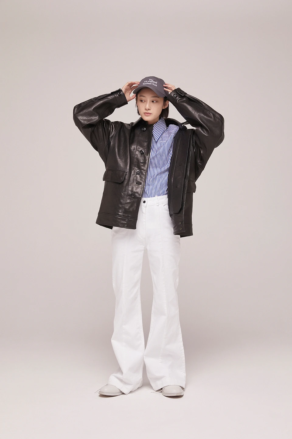 Singles — Fashion 사진 03