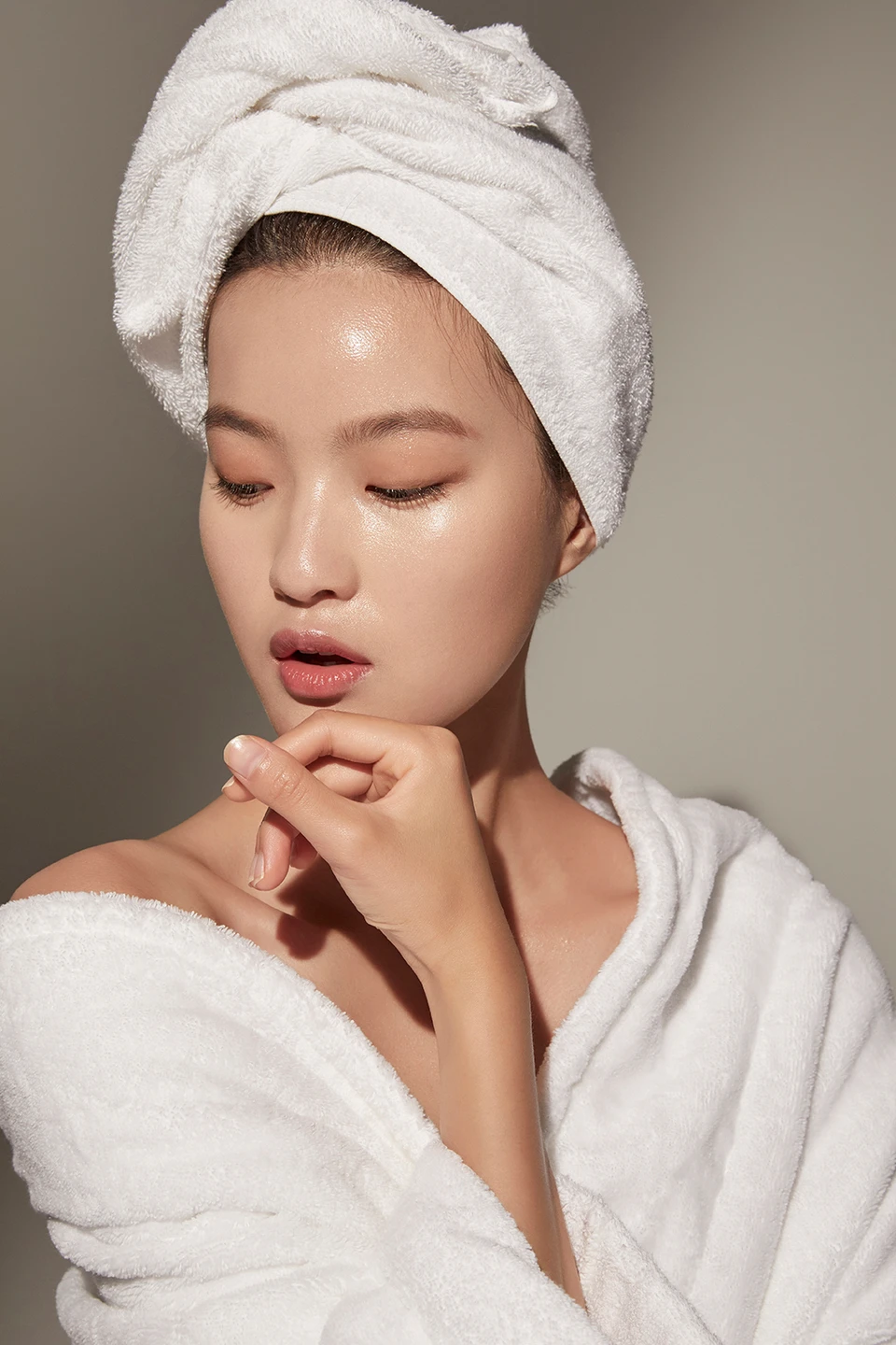 Singles — Beauty 사진 02