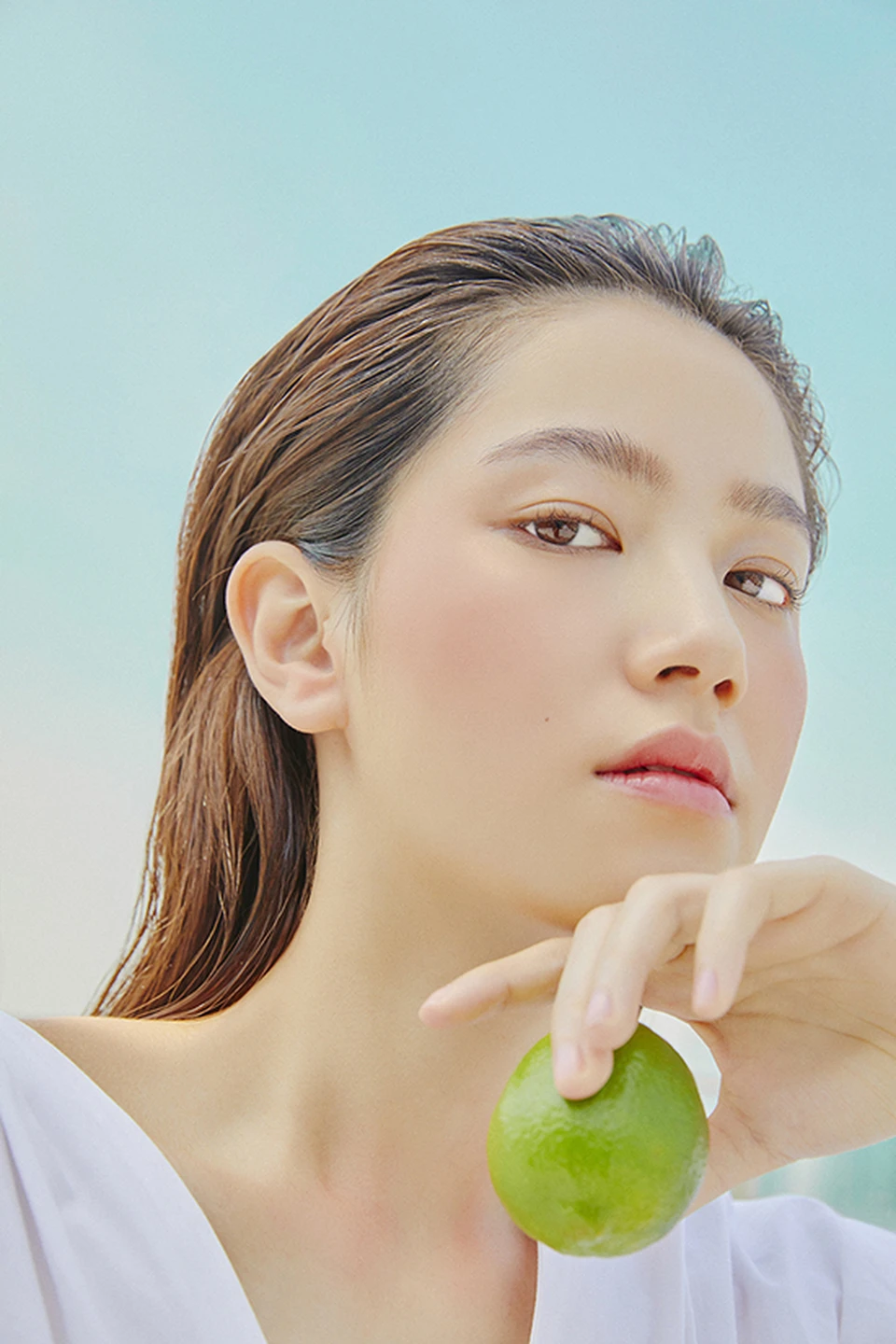 Singles — Beauty 사진 03