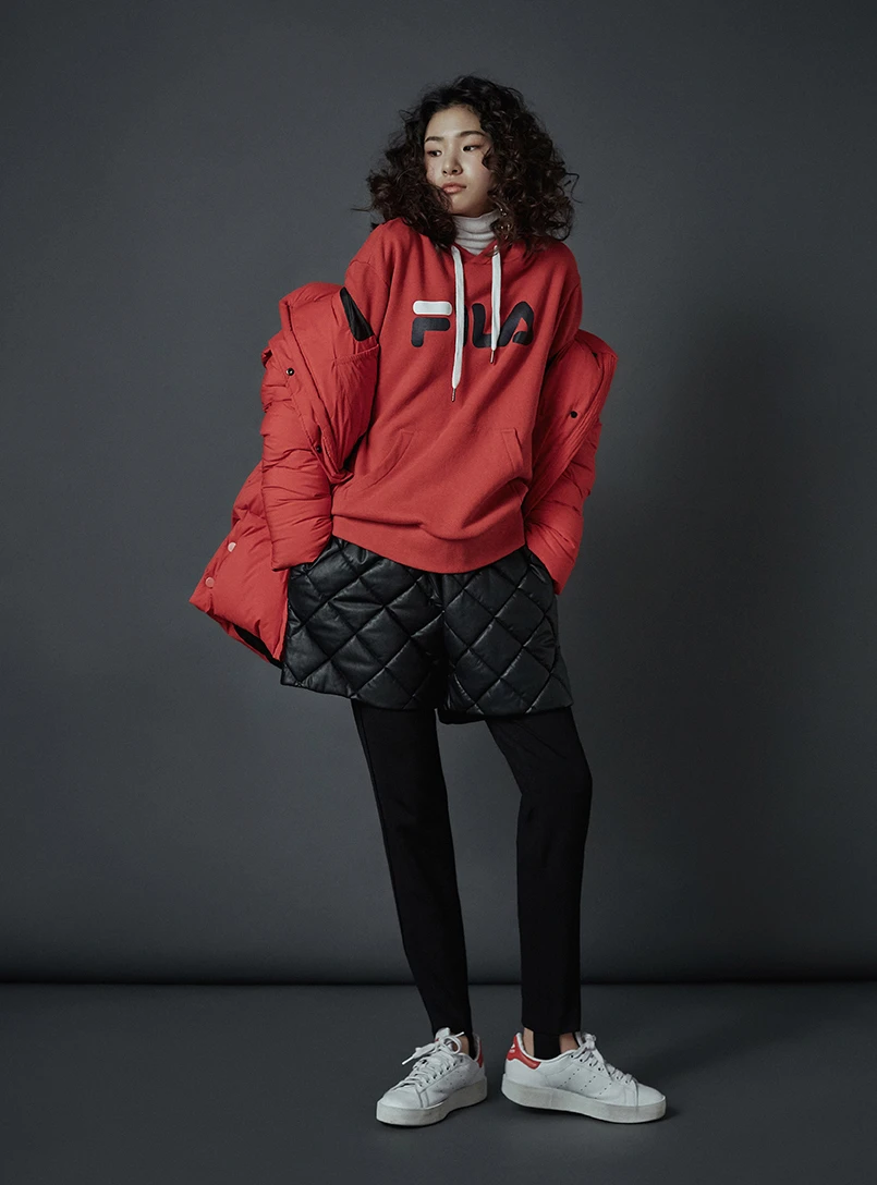 Singles — Fashion 사진 08
