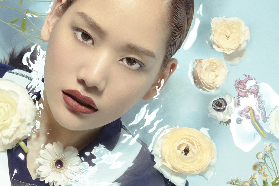 Singles — Beauty 사진 01