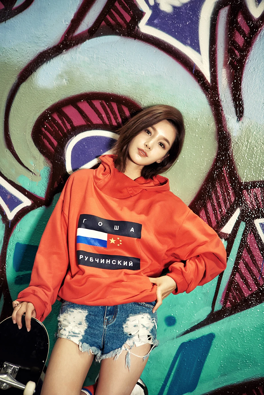 Singles — Fashion 사진 05