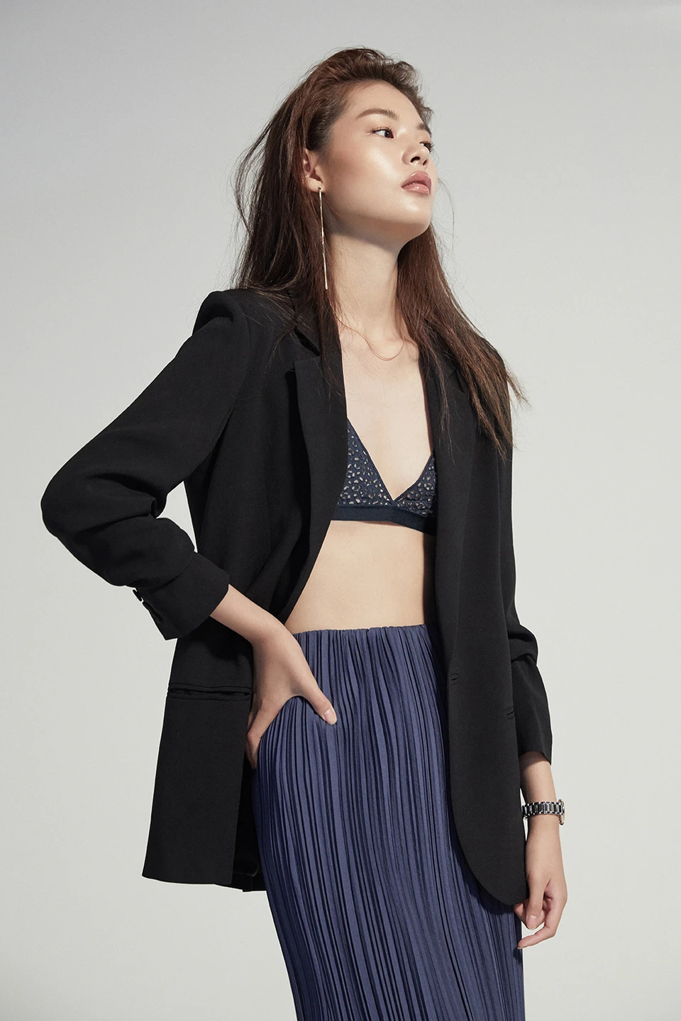 Singles — Fashion 사진 04