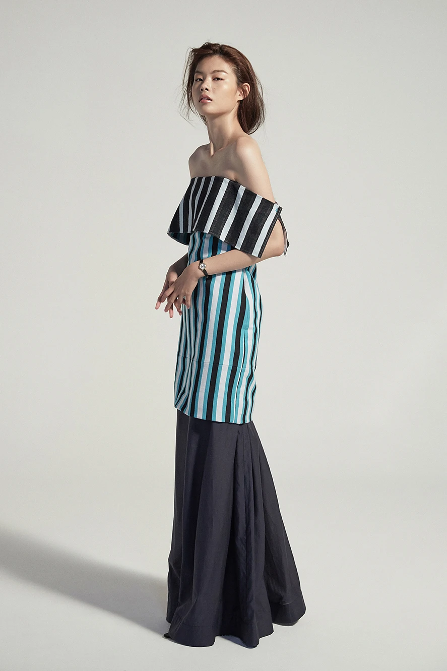 Singles — Fashion 사진 06
