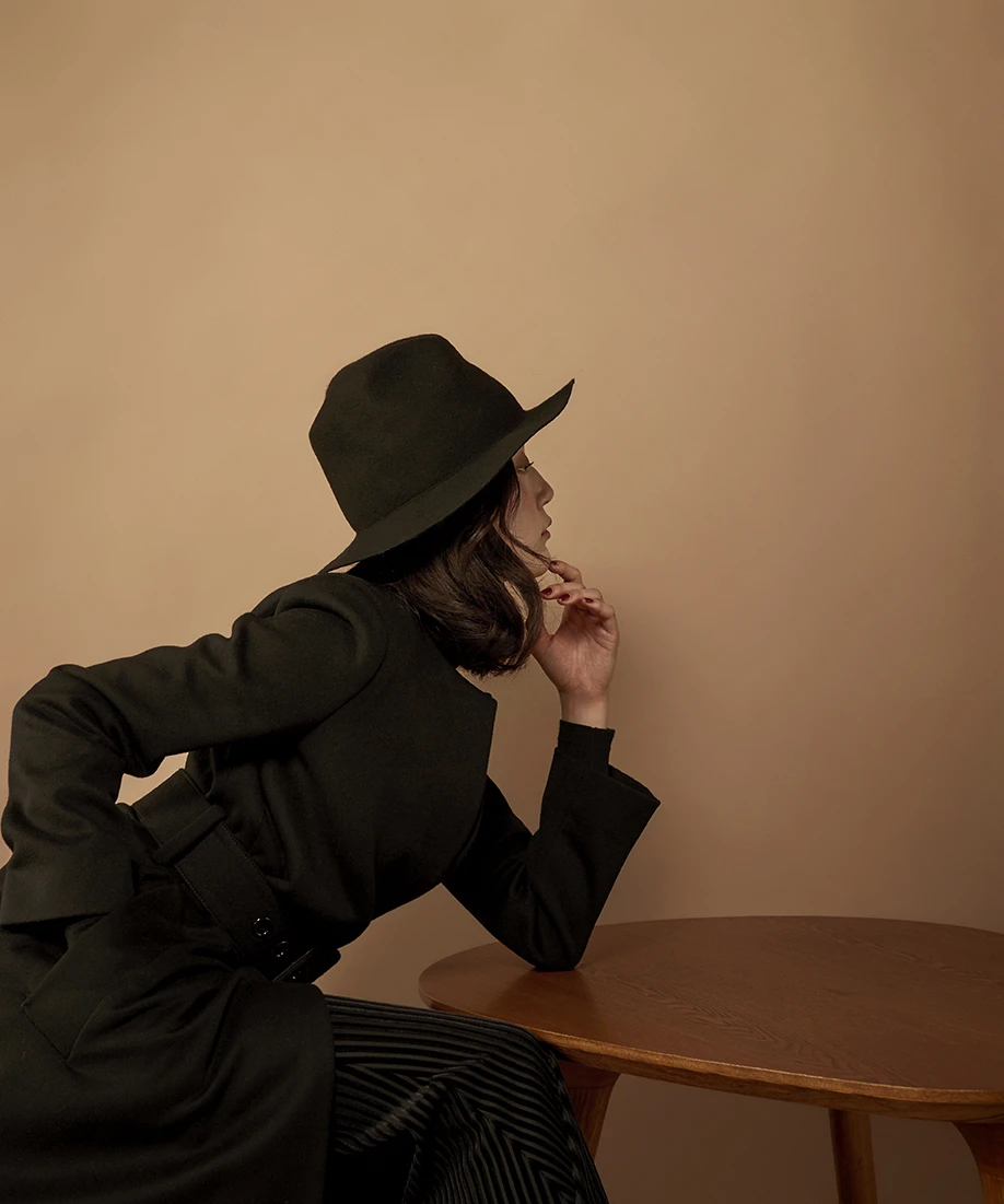 Singles — Fashion 사진 19