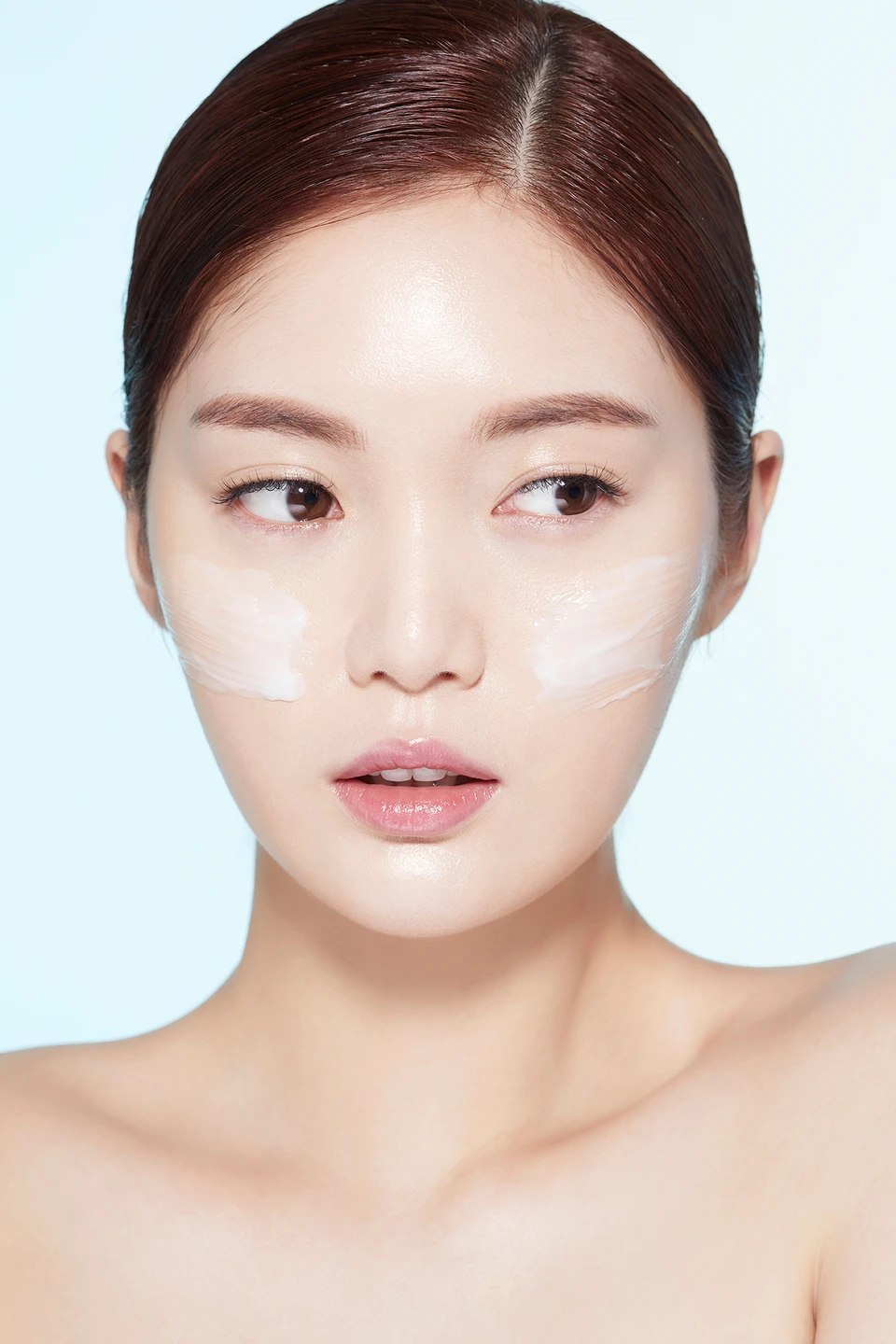 Singles — Beauty 사진 05