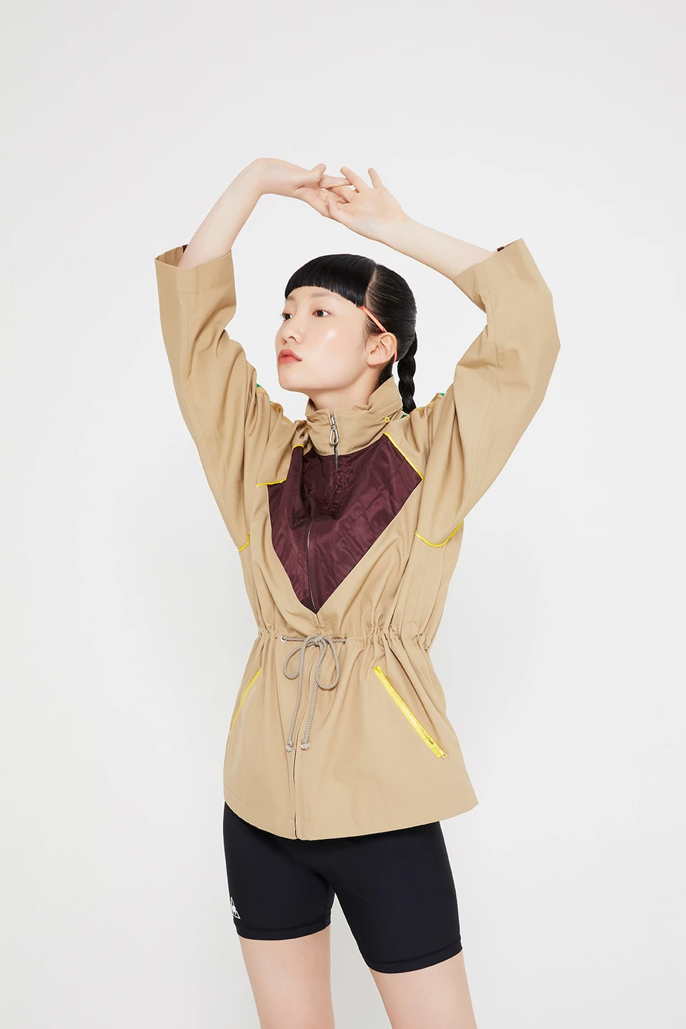 Singles — Fashion 사진 04