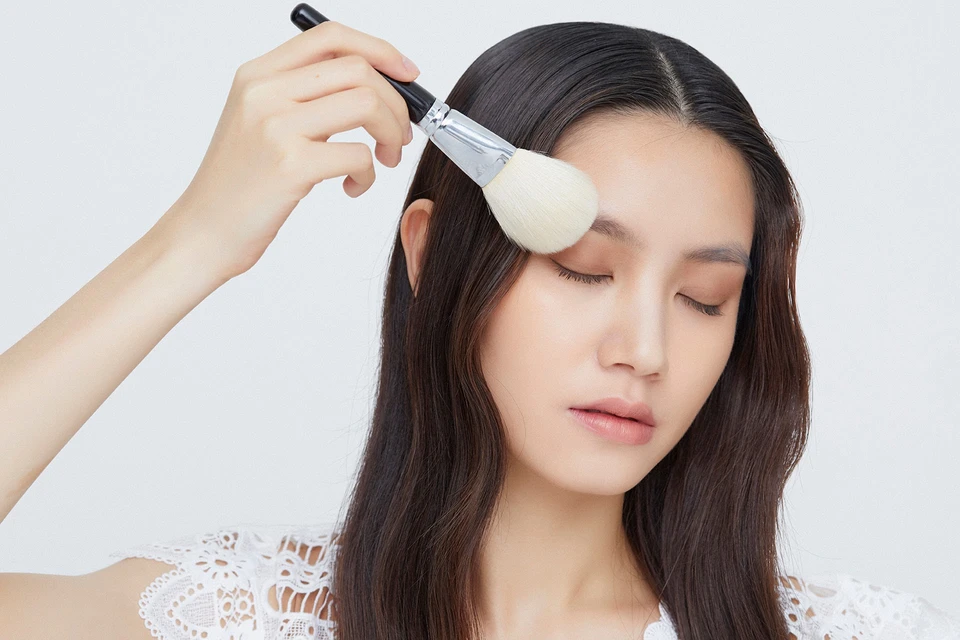 Singles — Beauty 사진 06