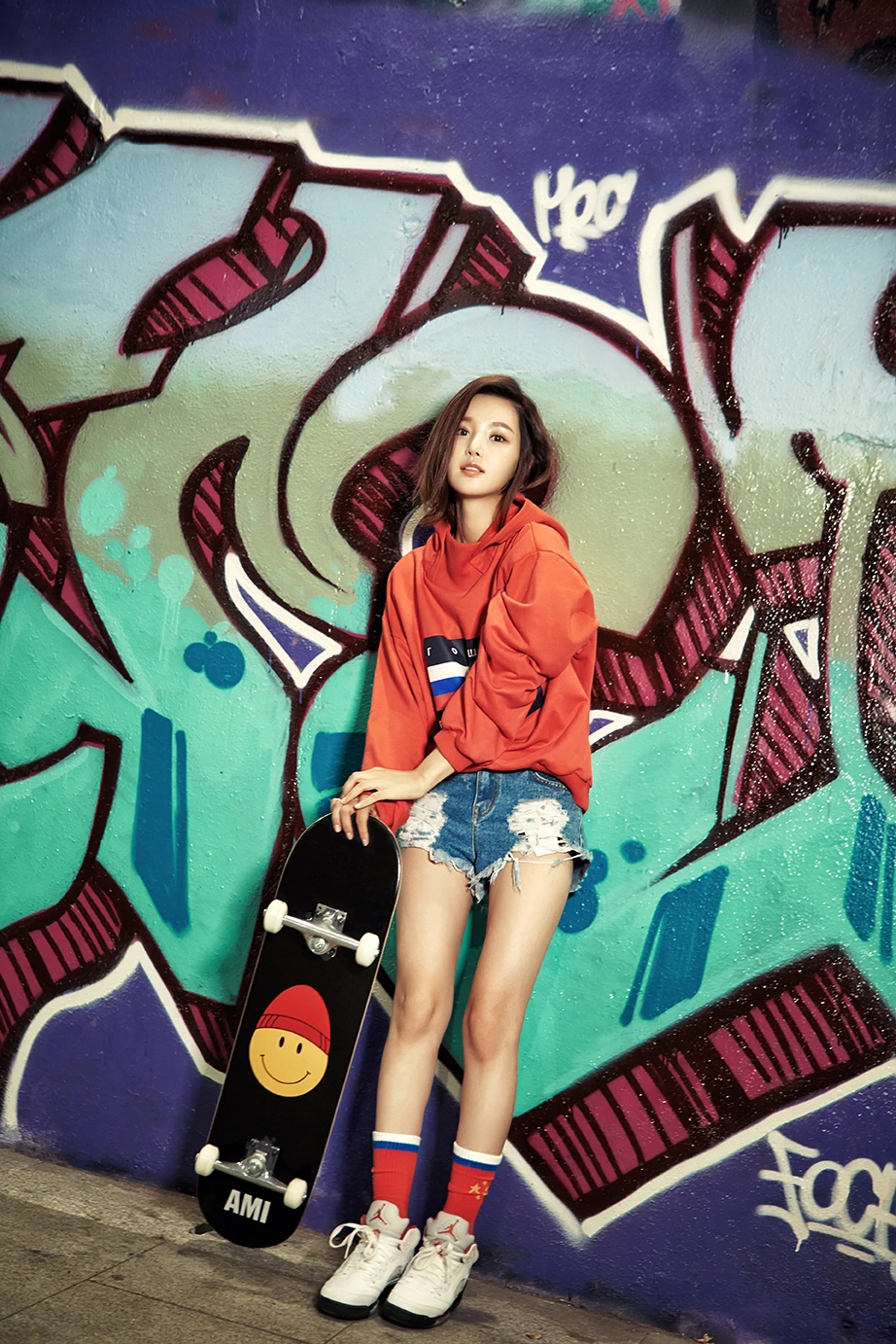Singles — Fashion 사진 06