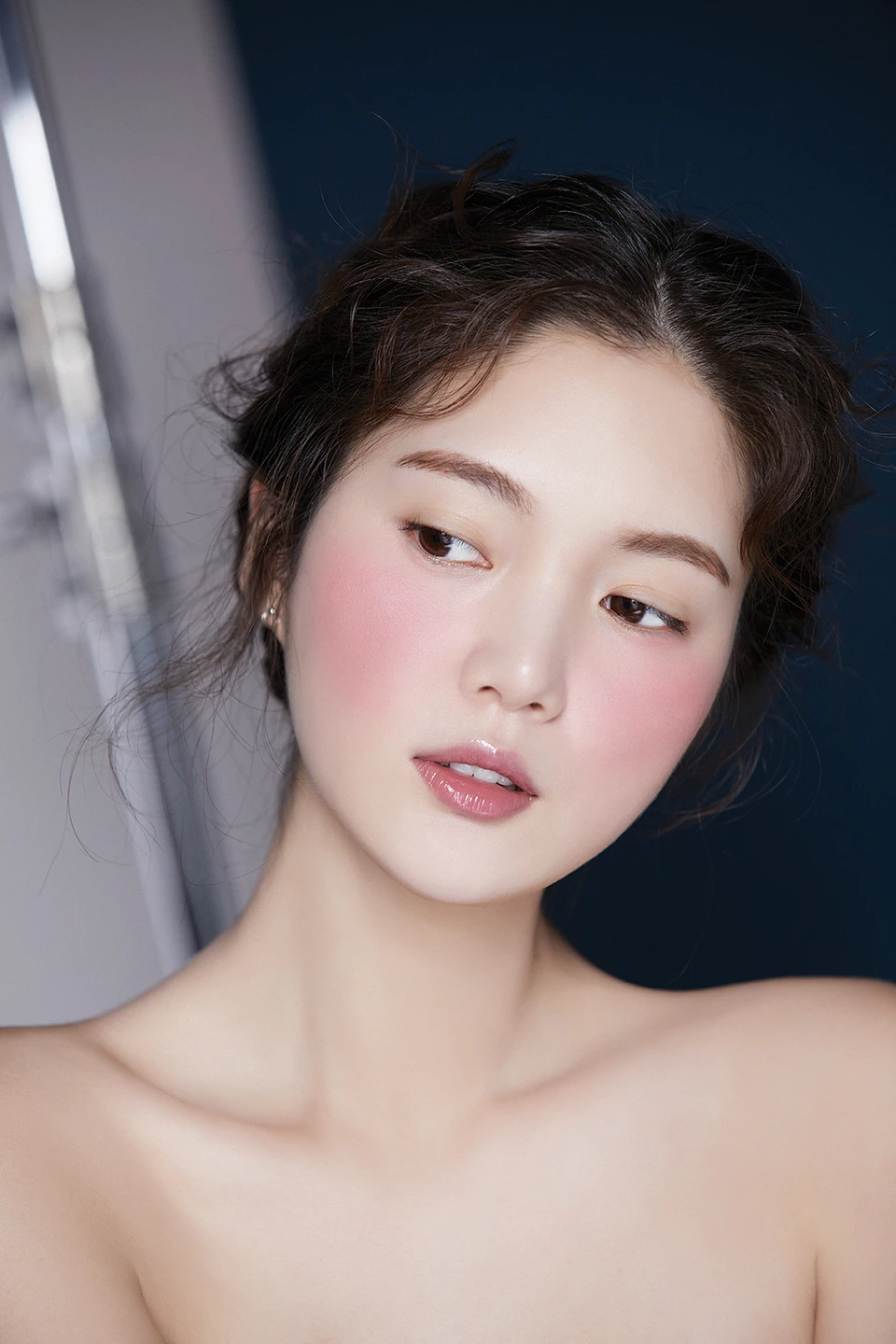 Singles — Beauty 사진 01