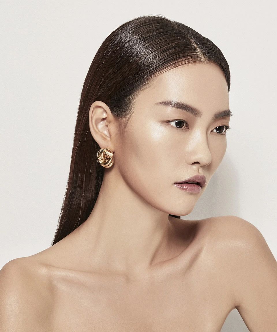 Singles — Beauty 사진 01