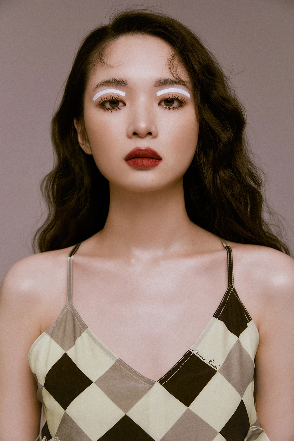 Singles — Beauty 사진 02