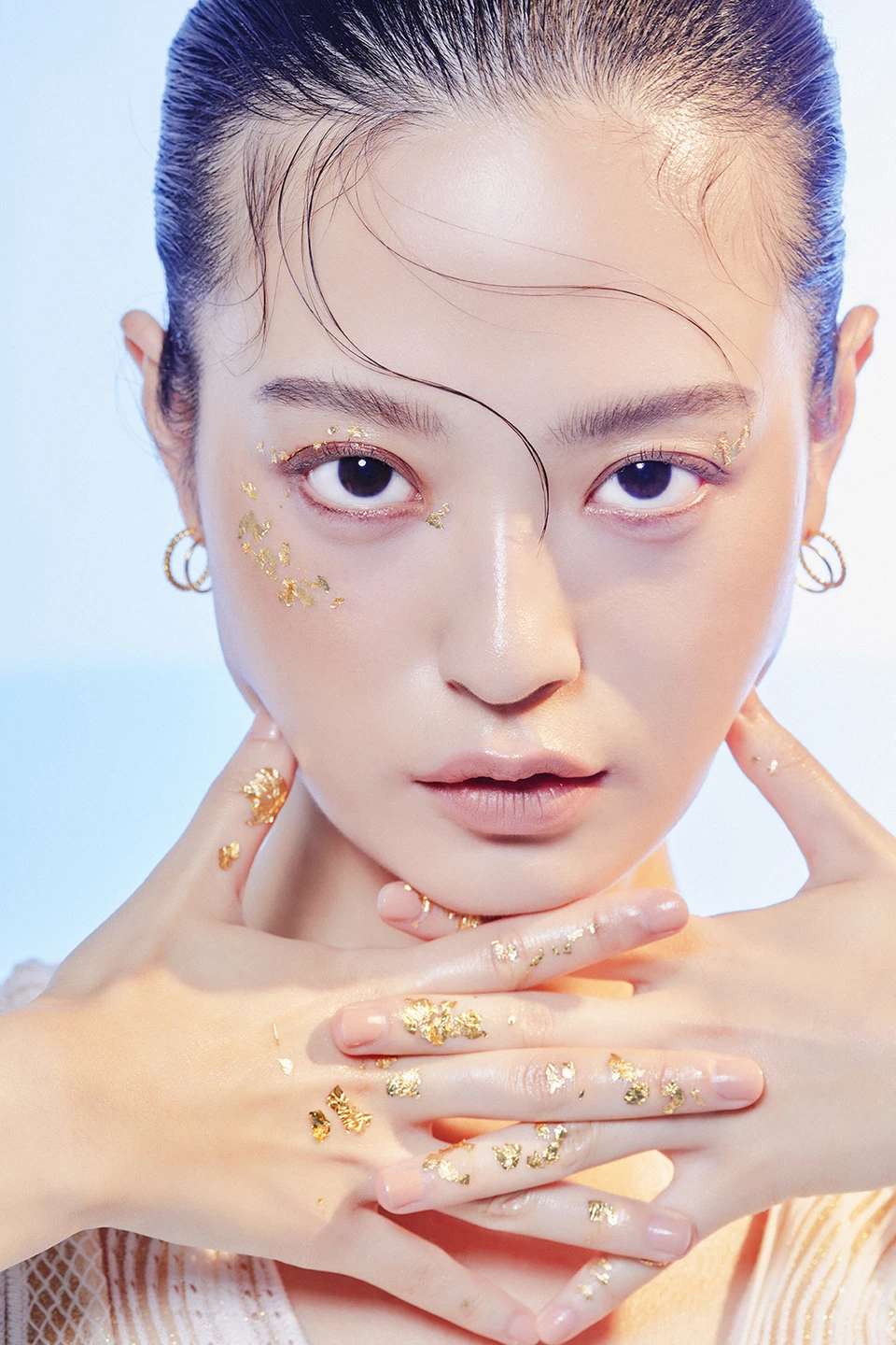 Singles — Beauty 사진 03