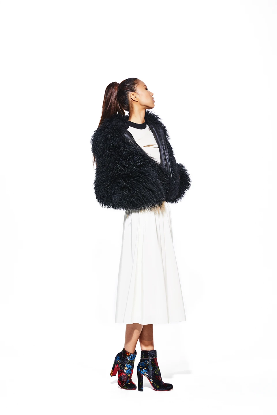 Singles — Fashion 사진 05