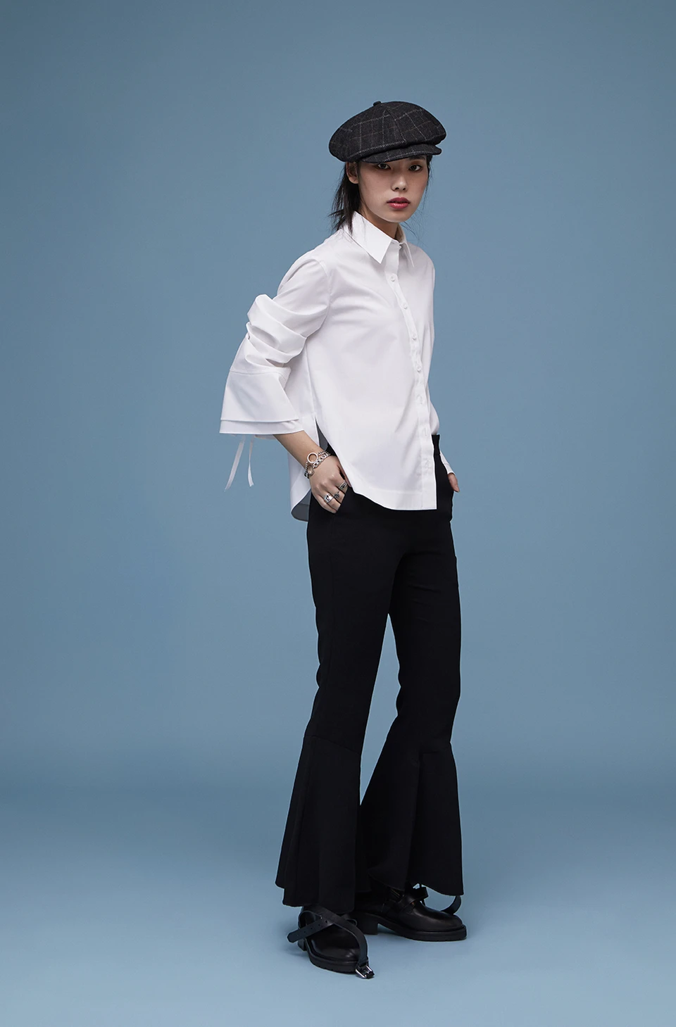 Singles — Fashion 사진 05