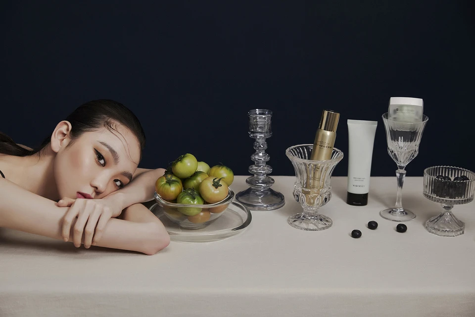 Singles — Beauty 사진 03