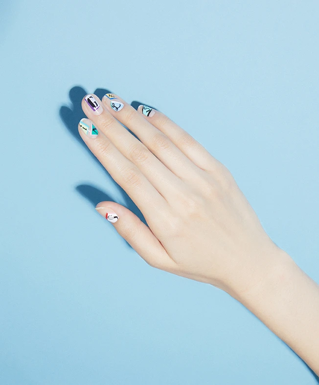 Singles — Beauty 사진 04
