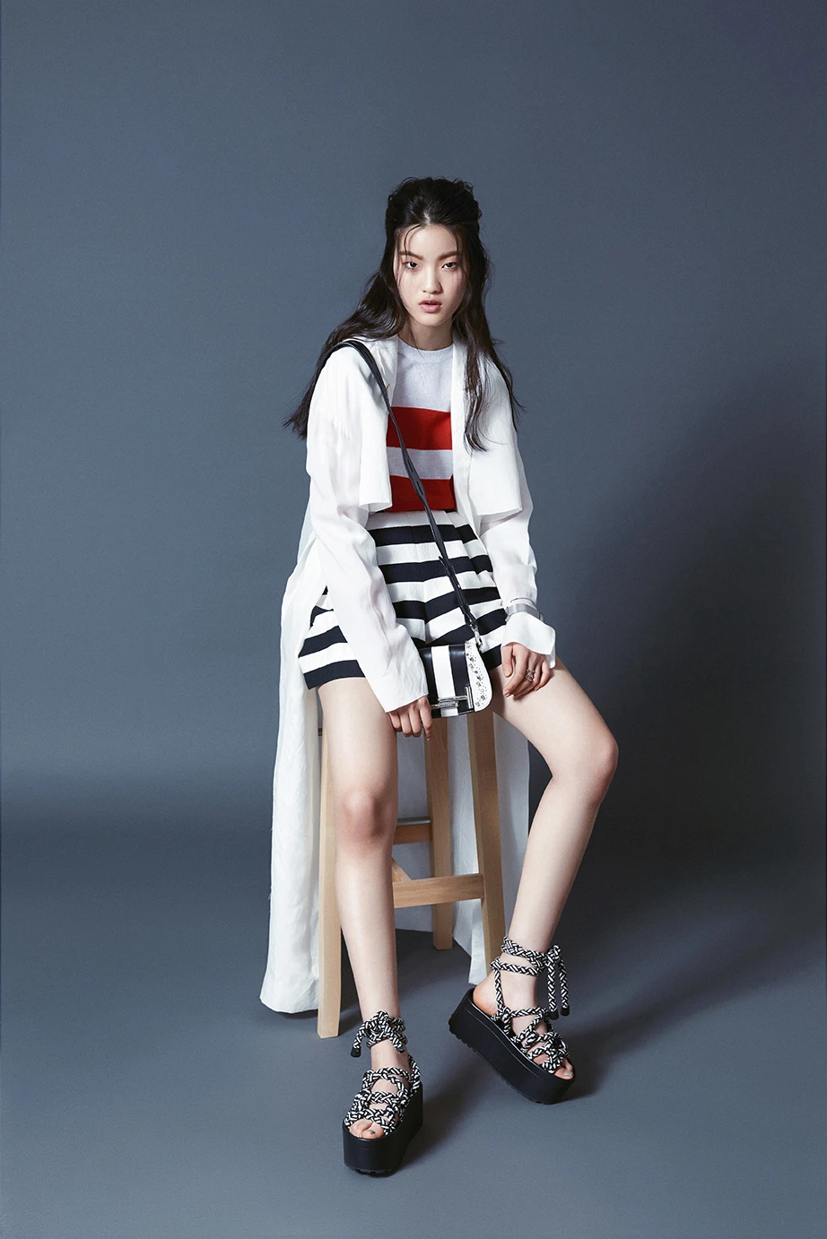 Singles — Fashion 사진 05