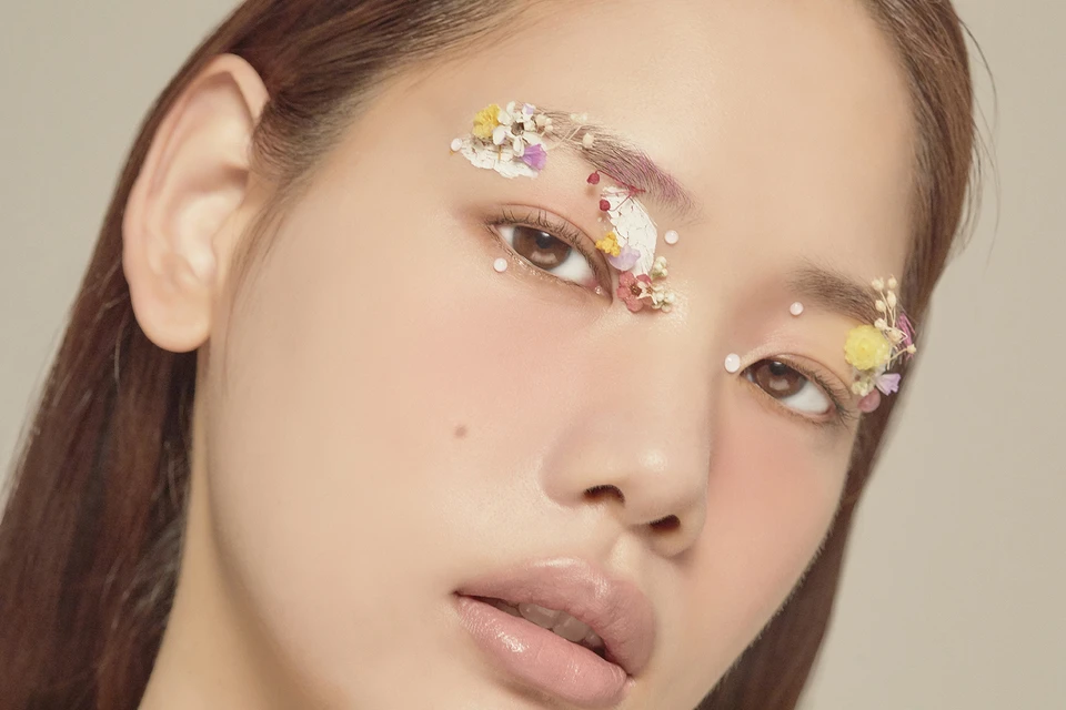 Singles — Beauty 사진 01