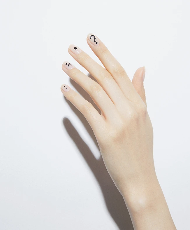 Singles — Beauty 사진 01