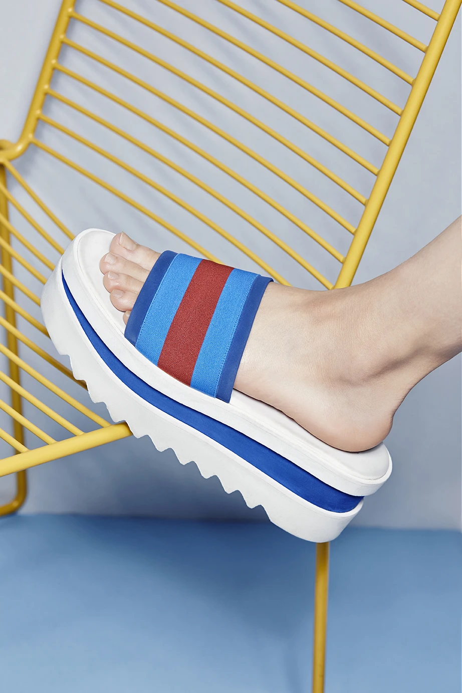 Singles — Fashion 사진 06