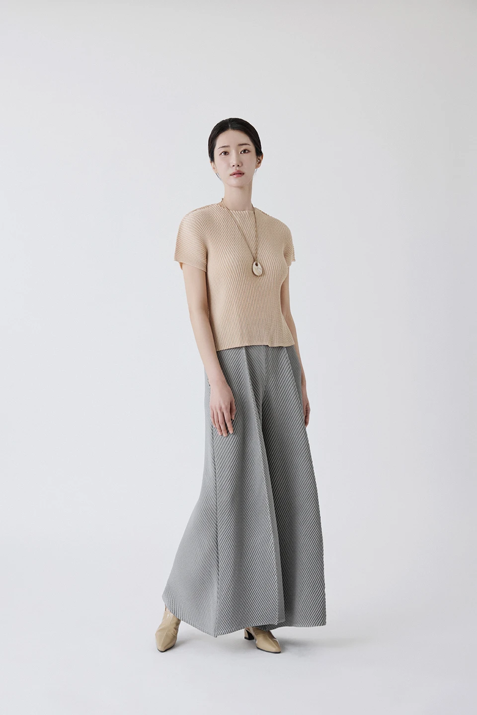 ecrubloom — Fashion 사진 05